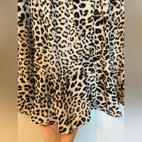 Leopard Print Flow Hem Skirt - Picture 10 of 10